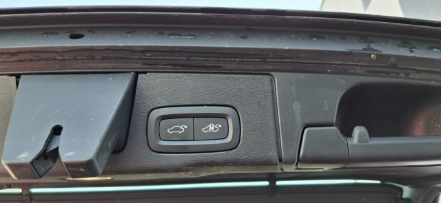 Volvo Xc60 image 1