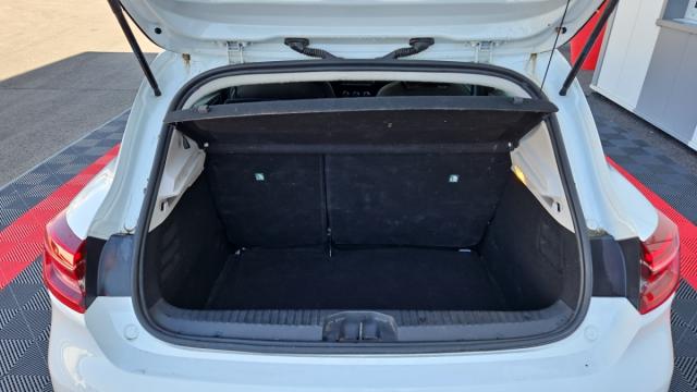 Renault Clio image 1