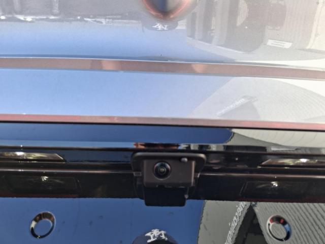 Peugeot 308 image 2