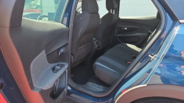 Peugeot 3008 image 6