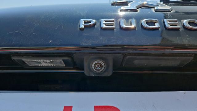 Peugeot 308 image 2