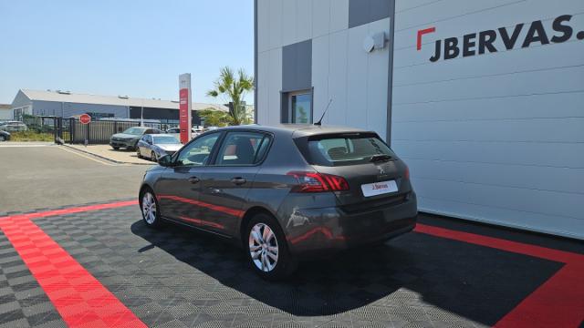 Peugeot 308 image 9