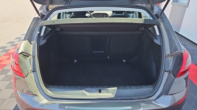Peugeot 308 image 6