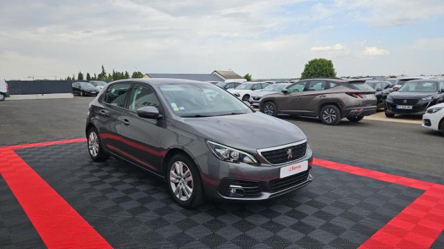 Peugeot 308 image 1
