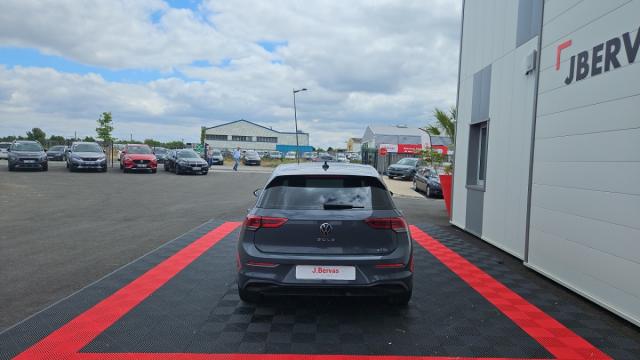 Volkswagen Golf image 8