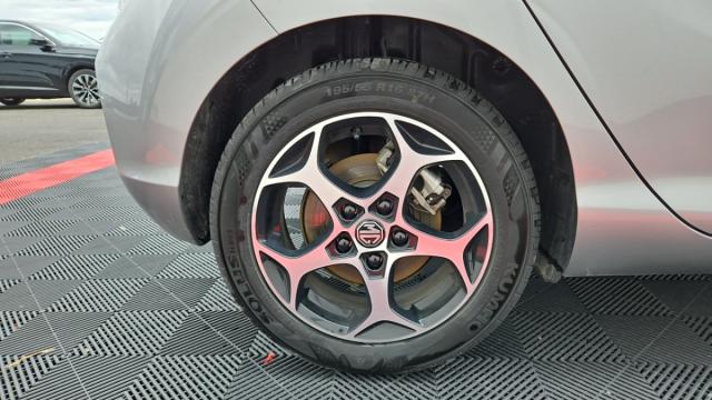 Mg Motor Mg3 image 8