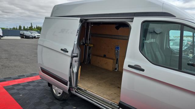 Ford Transit Custom image 6