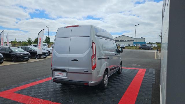 Ford Transit Custom image 4