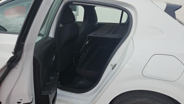 Peugeot 208 Affaire image 5