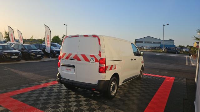 Citroen Jumpy image 2