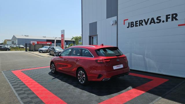 Kia Cee'D_sw image 3