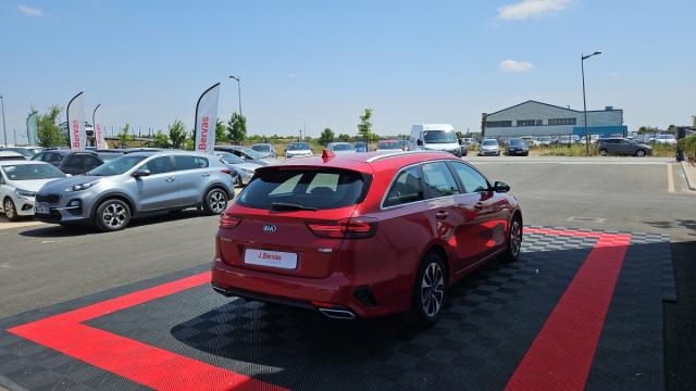 Kia Cee'D_sw image 6
