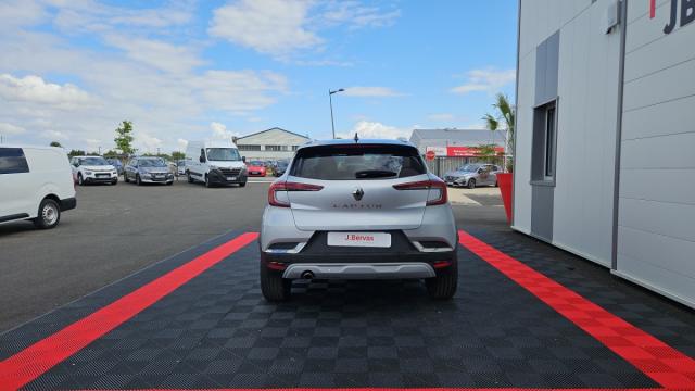 Renault Captur image 7