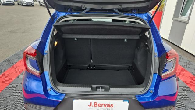 Renault Captur image 9
