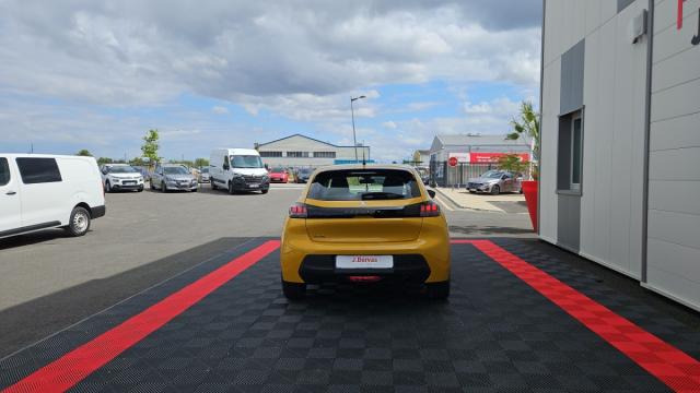 Peugeot 208 image 4
