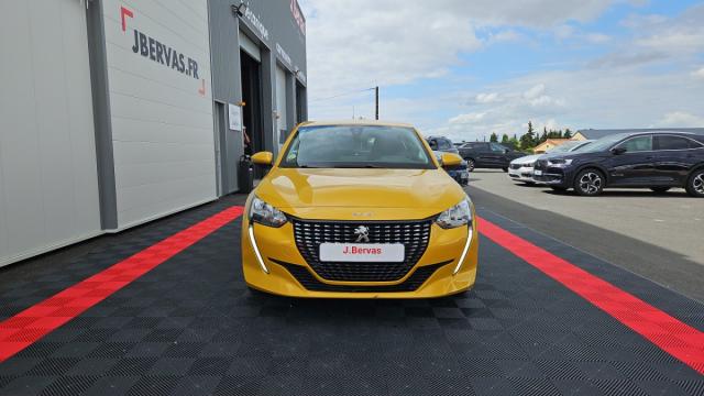 Peugeot 208 image 7
