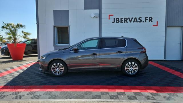 Peugeot 308 image 8