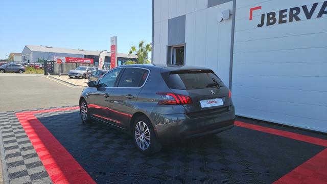Peugeot 308 image 5