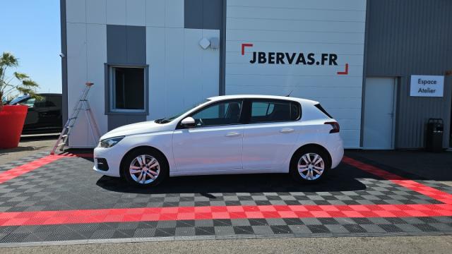 Peugeot 308 image 2