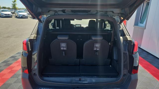 Peugeot 5008 image 8