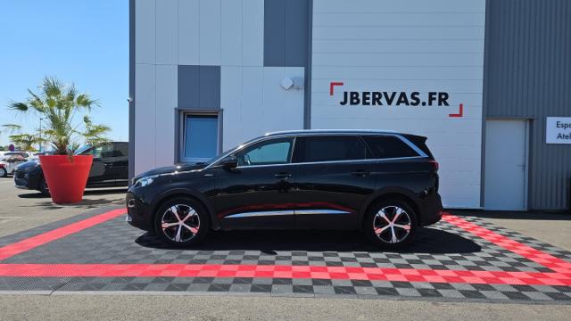 Peugeot 5008 image 1