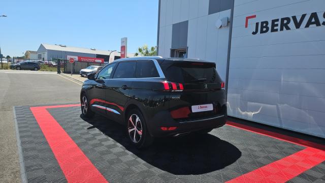 Peugeot 5008 image 3