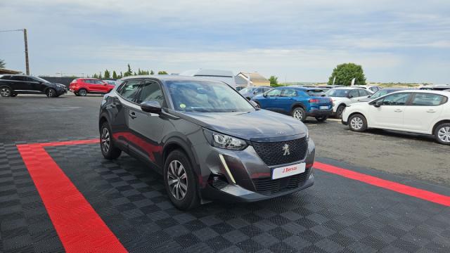 Peugeot 2008 image 2