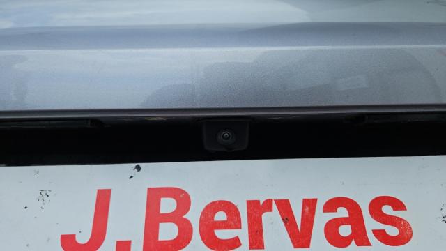 Peugeot 208 image 3