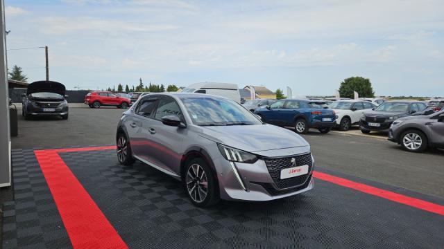 Peugeot 208 image 5