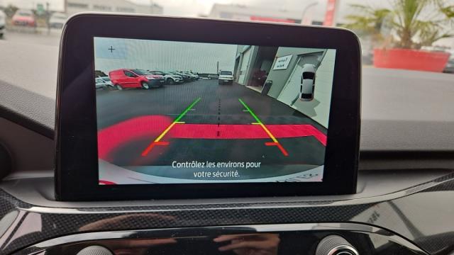 Ford Kuga image 5