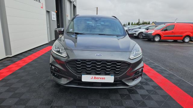 Ford Kuga image 4