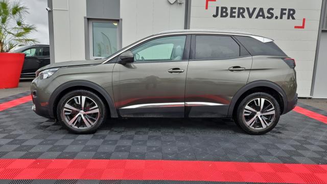 Peugeot 3008 image 2