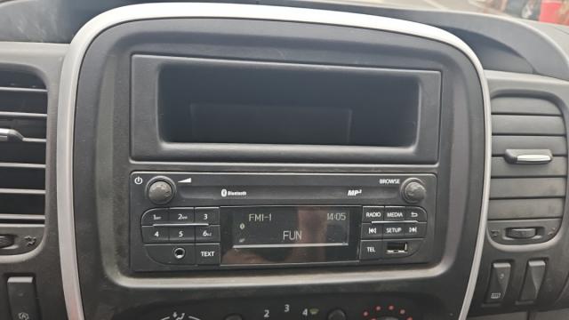 Renault Trafic image 1