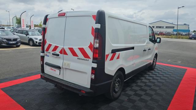 Renault Trafic image 7