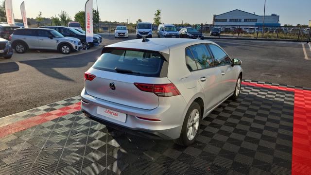Volkswagen Golf image 6