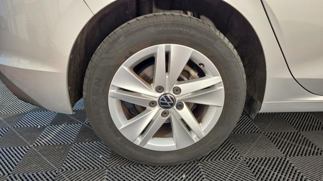 Volkswagen Golf image 5