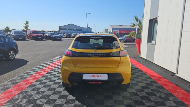 Peugeot 208 image 1