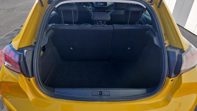 Peugeot 208 image 4