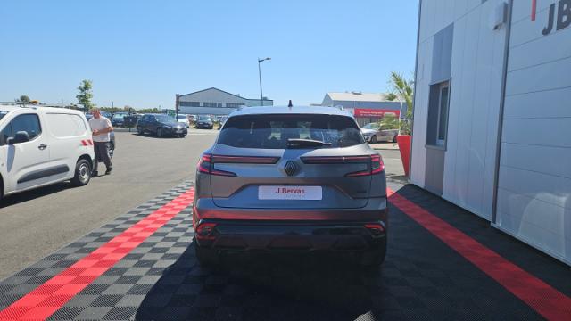 Renault Austral image 2
