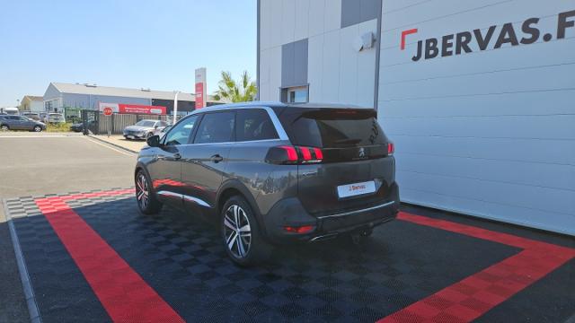 Peugeot 5008 image 9
