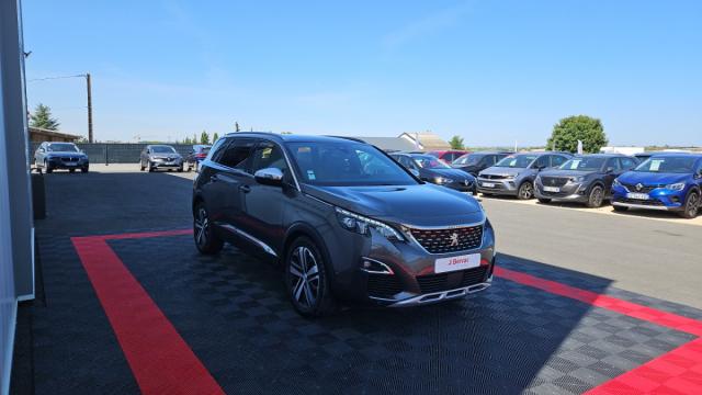 Peugeot 5008 image 2
