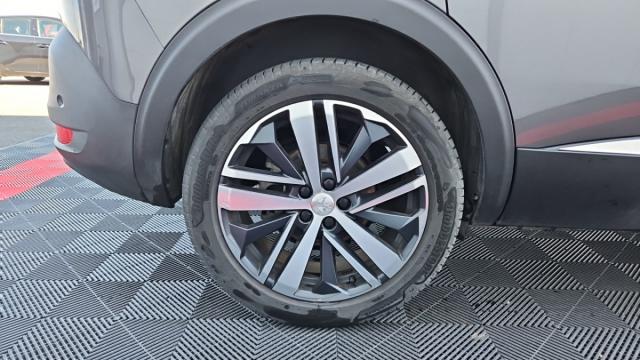 Peugeot 5008 image 3