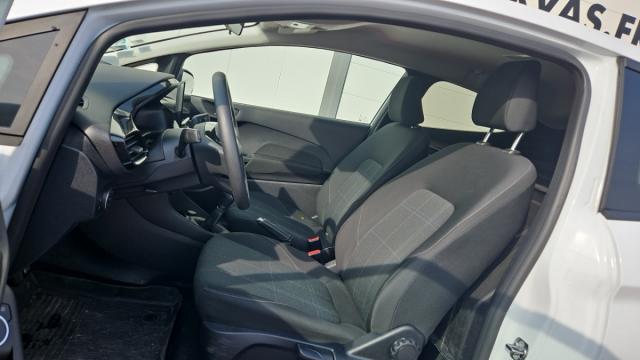 Ford Fiesta image 8