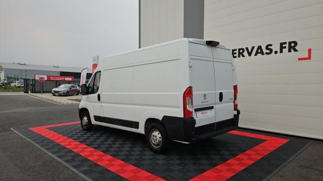 Peugeot Boxer image 1