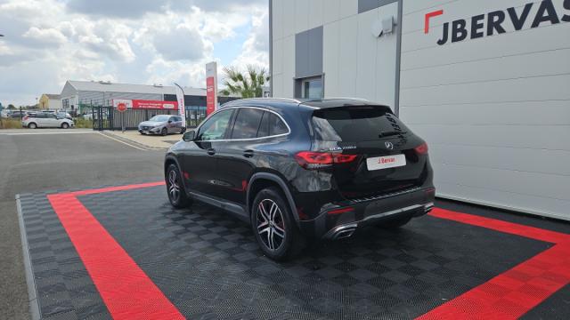 Mercedes Benz Gla image 8