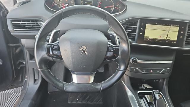 Peugeot 308 image 7