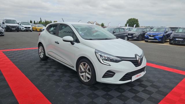 Renault Clio image 6