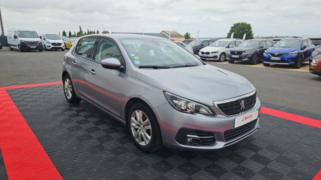 Peugeot 308 image 3