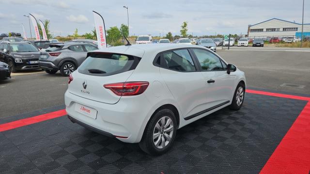 Renault Clio image 8