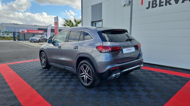 Mercedes Benz Gla image 6